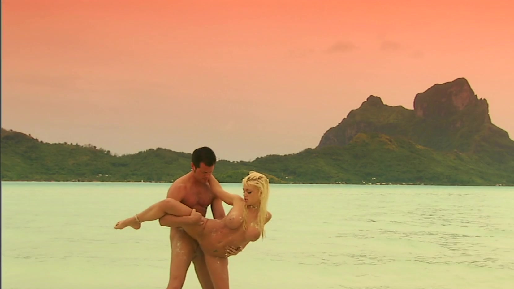 Sex In Bora Bora